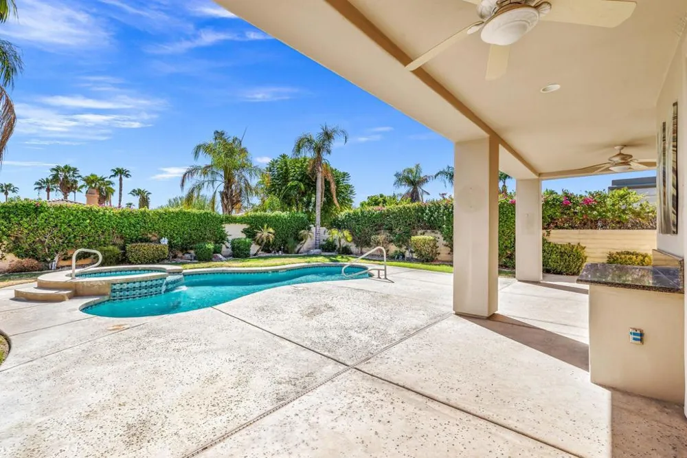 40556 Diamondback Drive Palm Desert, CA 92260