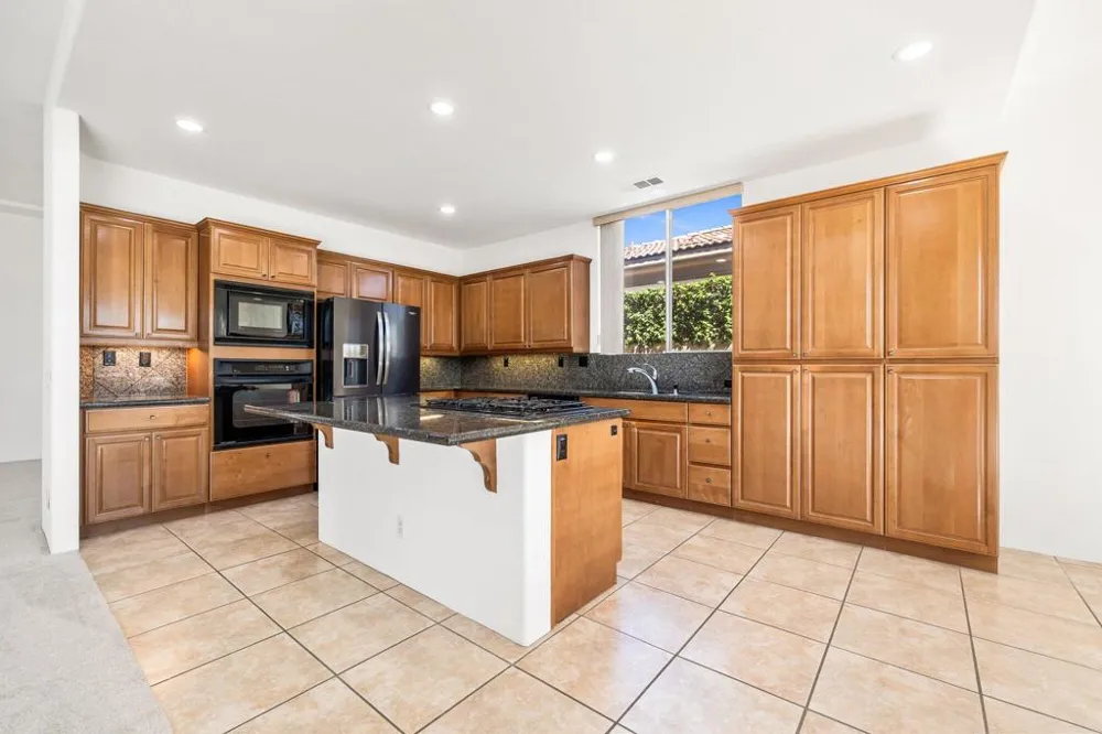 40556 Diamondback Drive Palm Desert, CA 92260