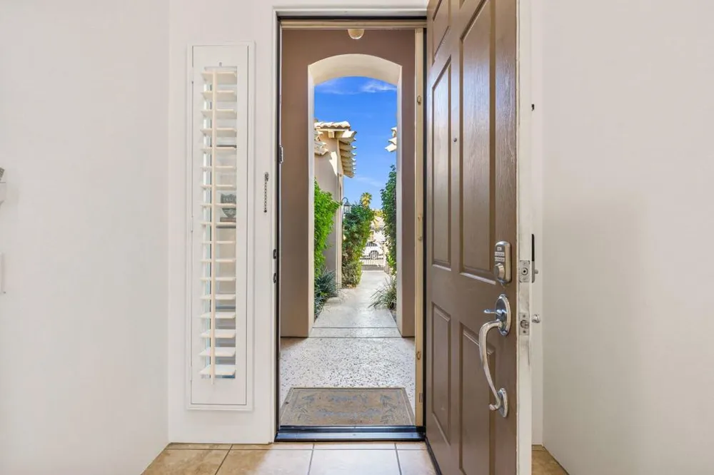 40556 Diamondback Drive Palm Desert, CA 92260