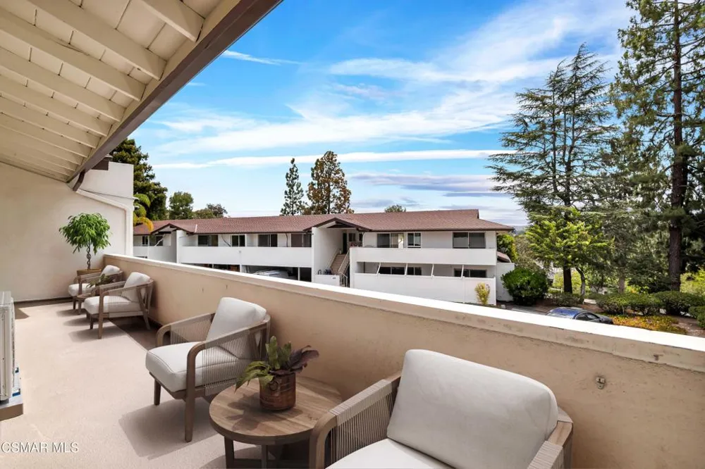 605 Warwick Avenue #629-4 Thousand Oaks, CA 91360