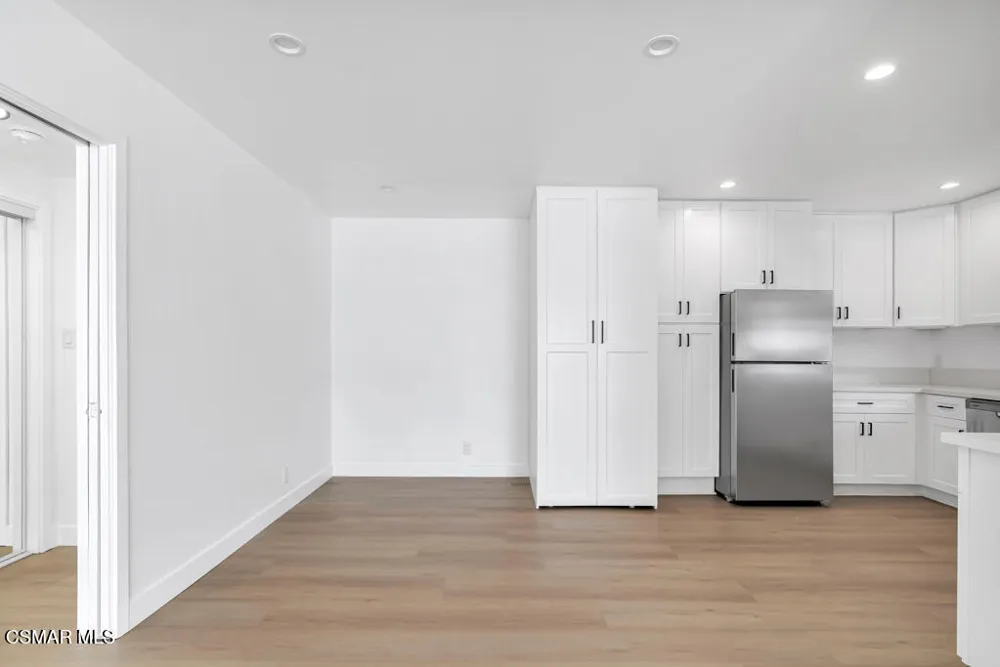 605 Warwick Avenue #629-4 Thousand Oaks, CA 91360