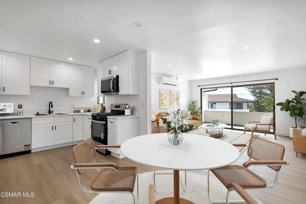 605 Warwick Avenue #629-4 Thousand Oaks, CA 91360