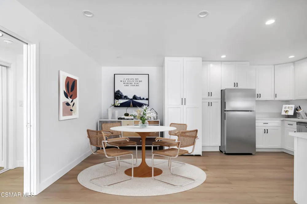 605 Warwick Avenue #629-4 Thousand Oaks, CA 91360