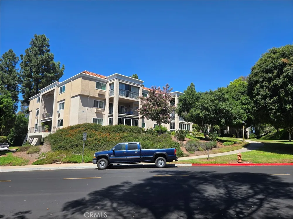 5499 Paseo Del Lago W #2H Laguna Woods, CA 92637