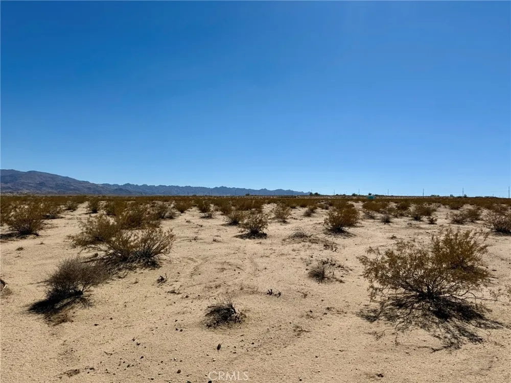 1234 Indian Trl 29 Palms, CA 92277