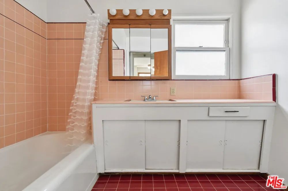 513 24th Place Hermosa Beach, CA 90254