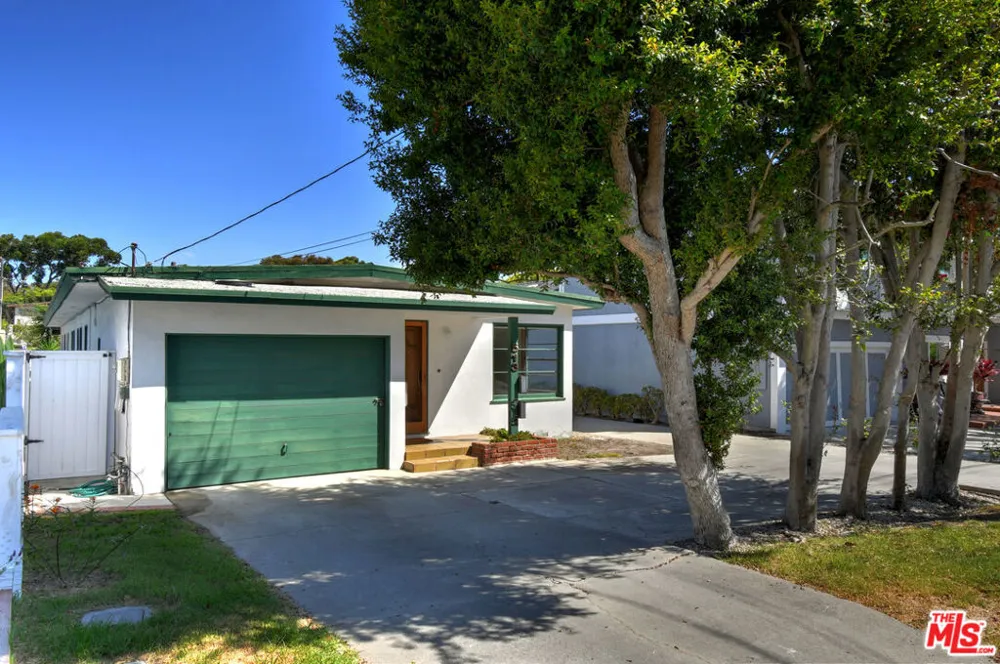 513 24th Place Hermosa Beach, CA 90254