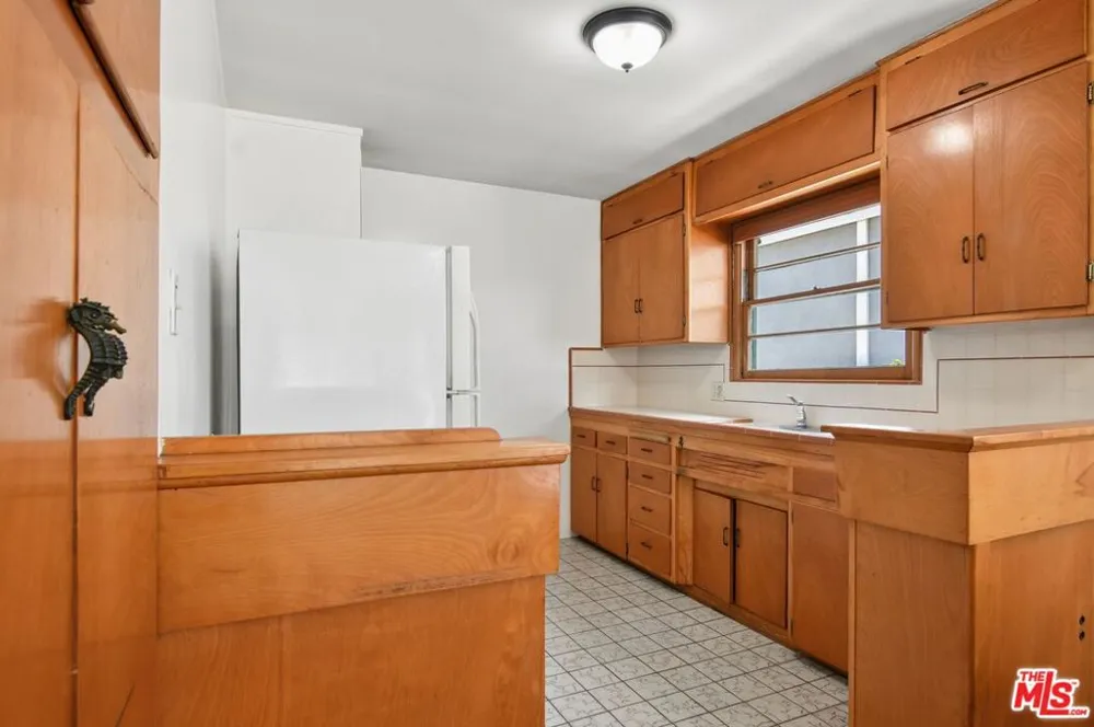 513 24th Place Hermosa Beach, CA 90254