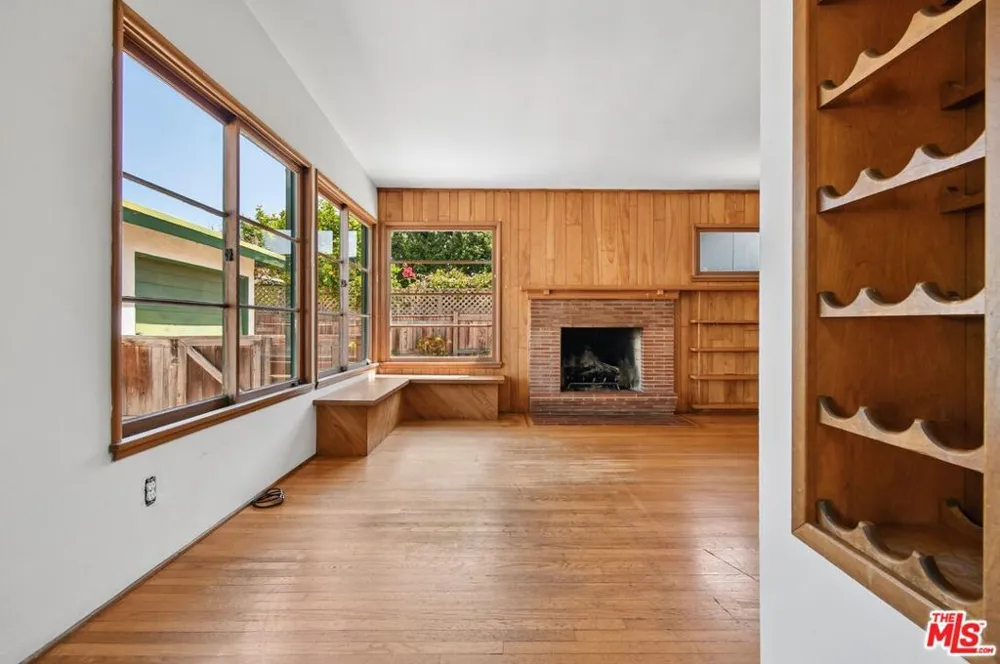 513 24th Place Hermosa Beach, CA 90254