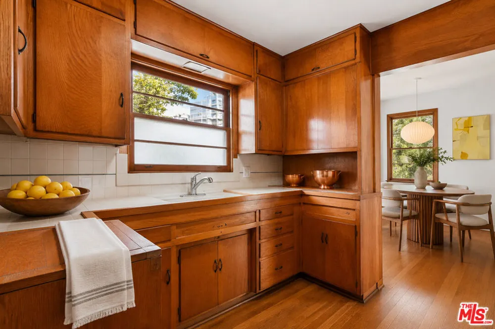 513 24th Place Hermosa Beach, CA 90254