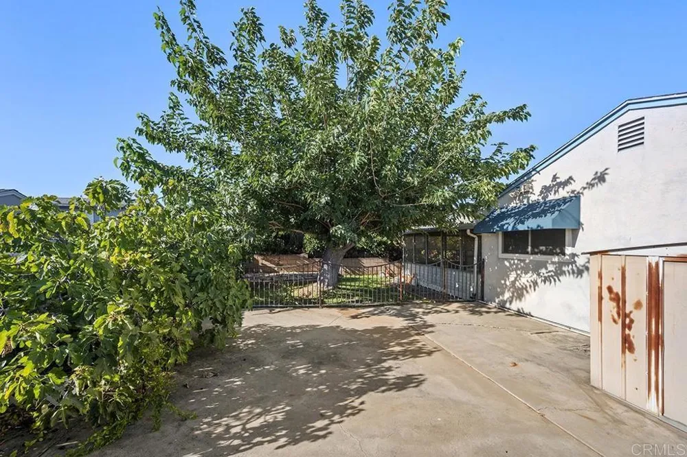 1608 Danny Way El Cajon, CA 92021