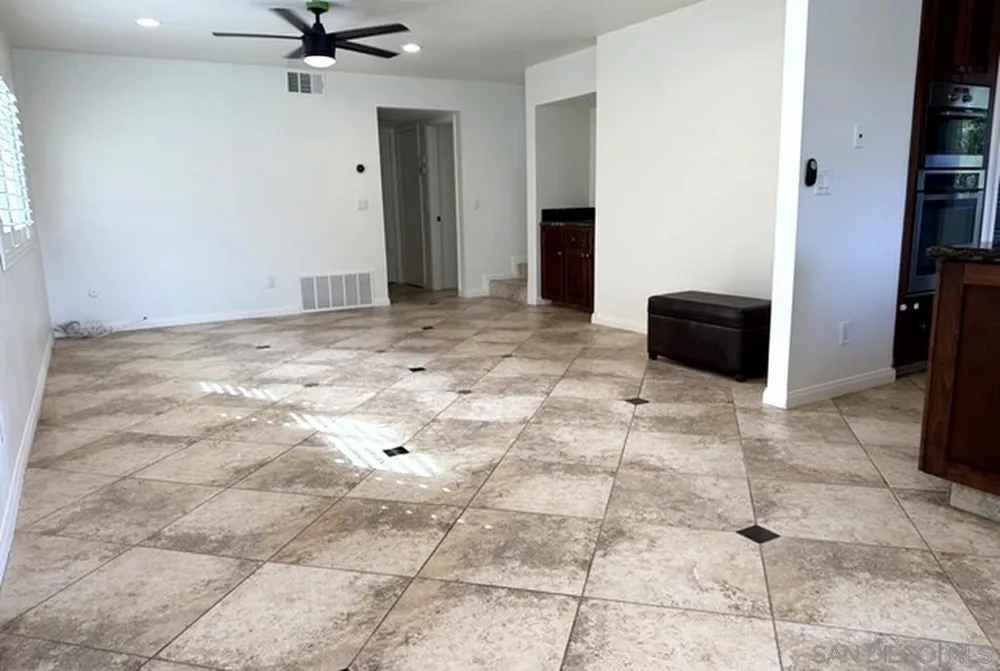 2912 Shady Pine St Spring Valley, CA 91978