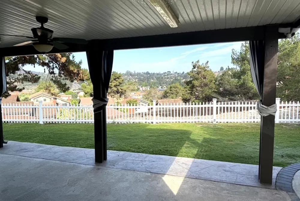 2912 Shady Pine St Spring Valley, CA 91978