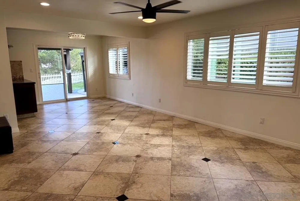 2912 Shady Pine St Spring Valley, CA 91978