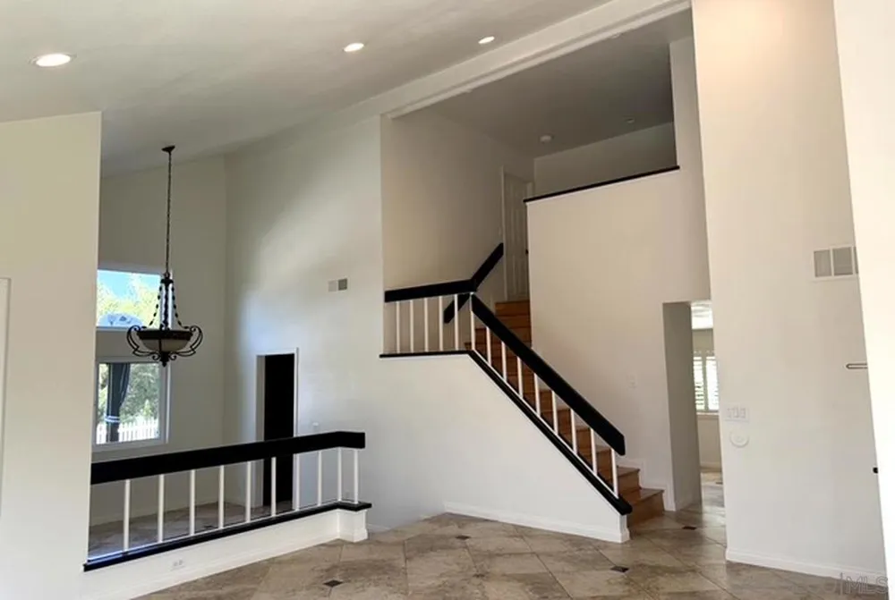 2912 Shady Pine St Spring Valley, CA 91978