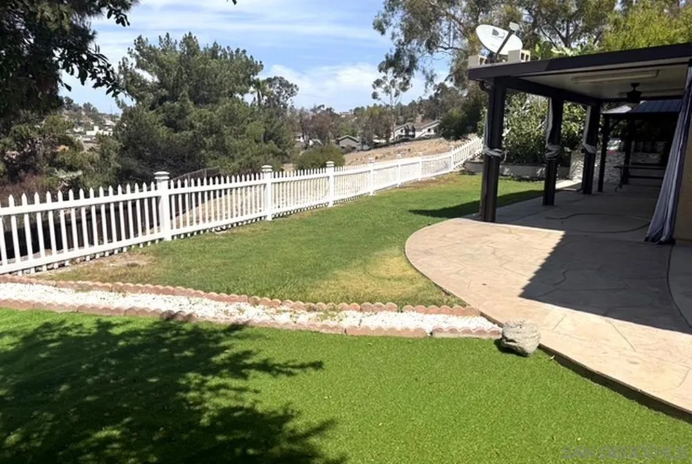 2912 Shady Pine St Spring Valley, CA 91978