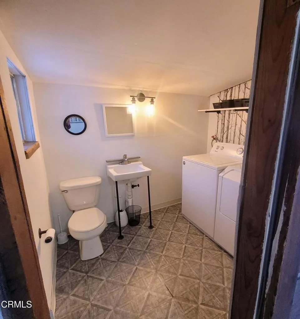 23650 North Highway 1 Fort Bragg, CA 95437