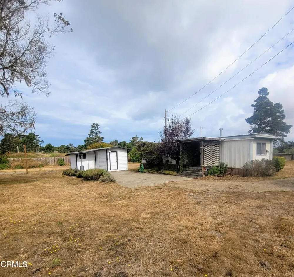 23650 North Highway 1 Fort Bragg, CA 95437