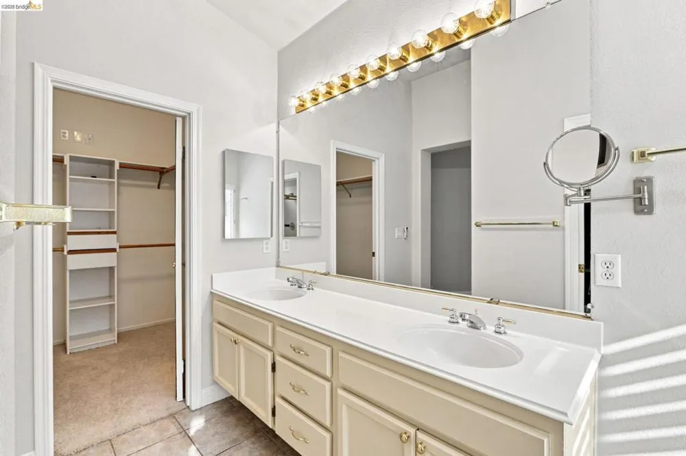 4928 Cougar Peak Way Antioch, CA 94531