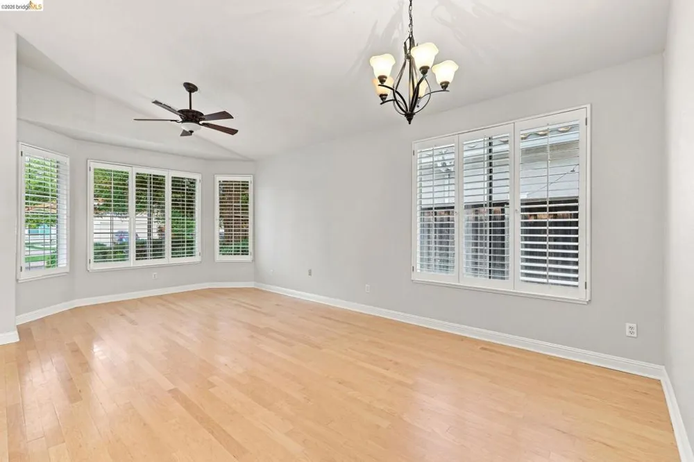 4928 Cougar Peak Way Antioch, CA 94531