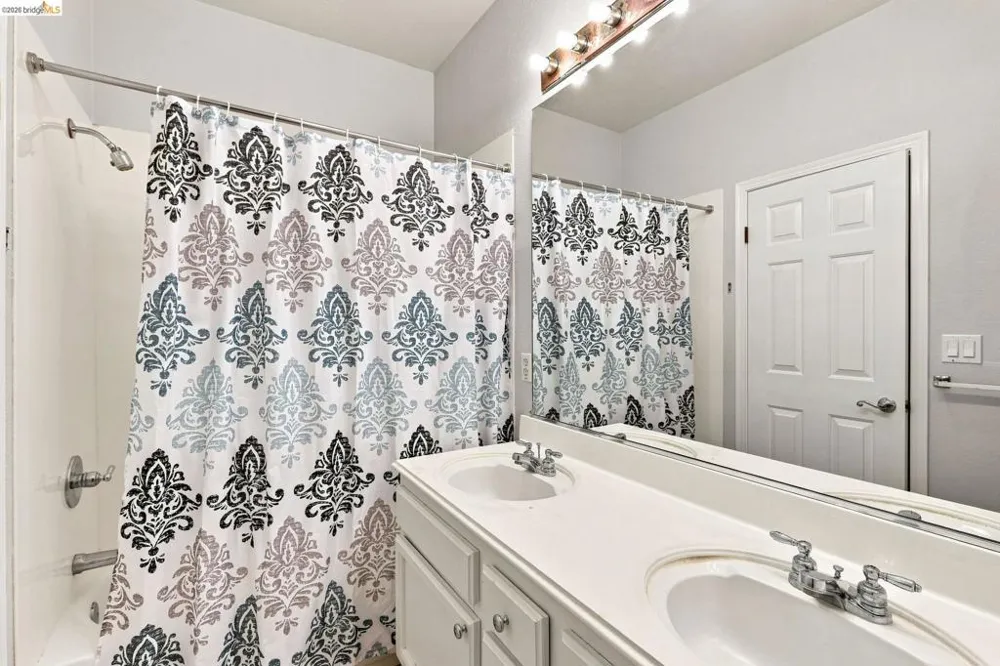 4928 Cougar Peak Way Antioch, CA 94531