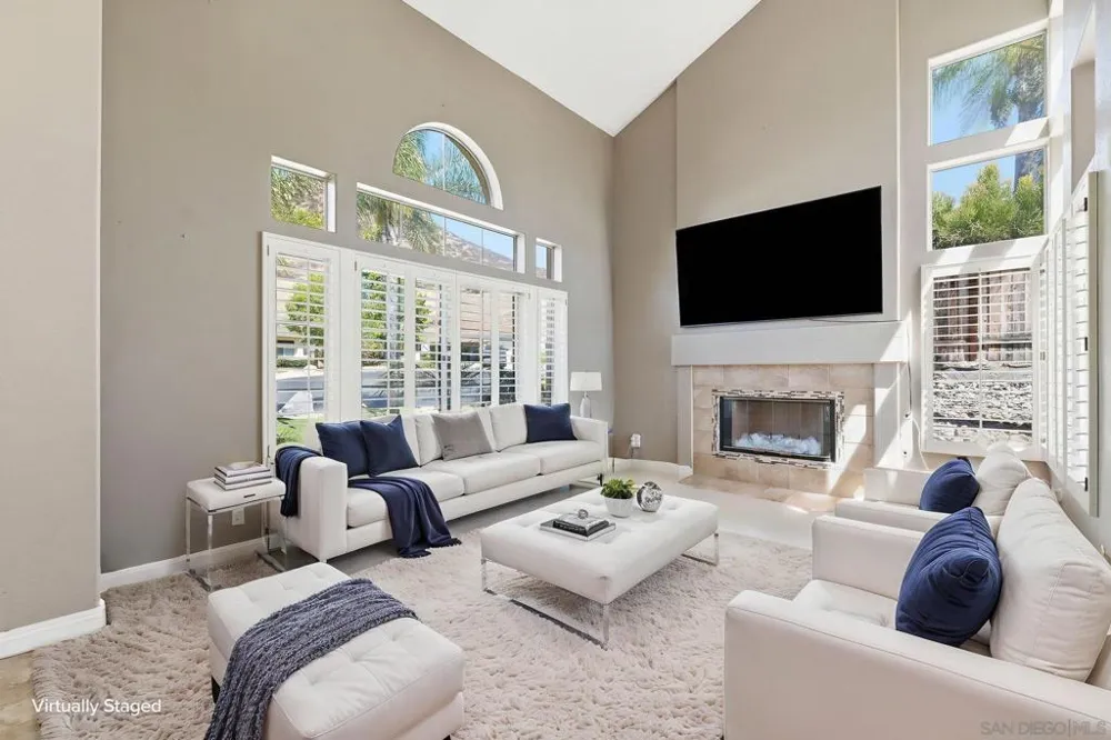 2576 Castellon Ter El Cajon, CA 92019
