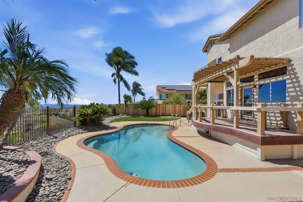 2576 Castellon Ter El Cajon, CA 92019