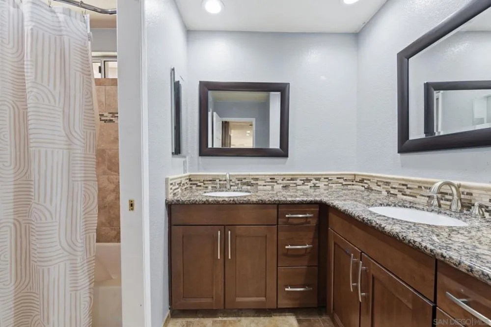 2576 Castellon Ter El Cajon, CA 92019