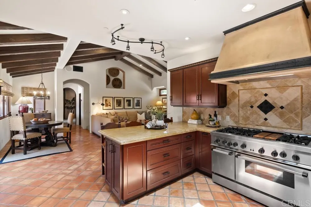 6140 La Granada Rancho Santa Fe, CA 92067