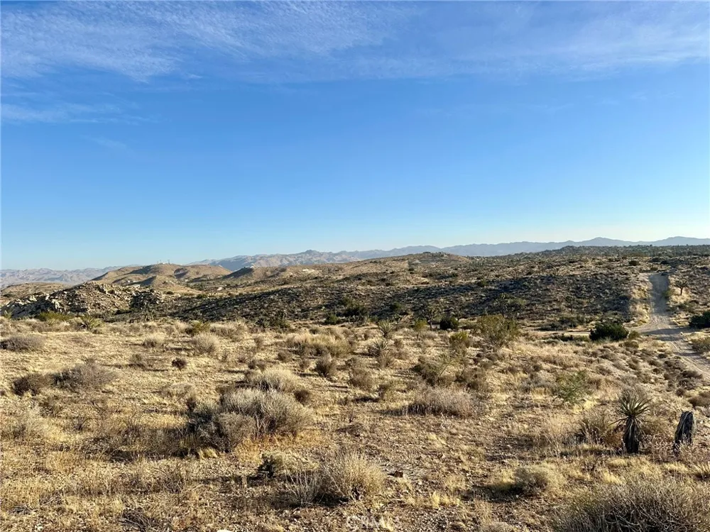 47 Melody Lane Yucca Valley, CA 92284