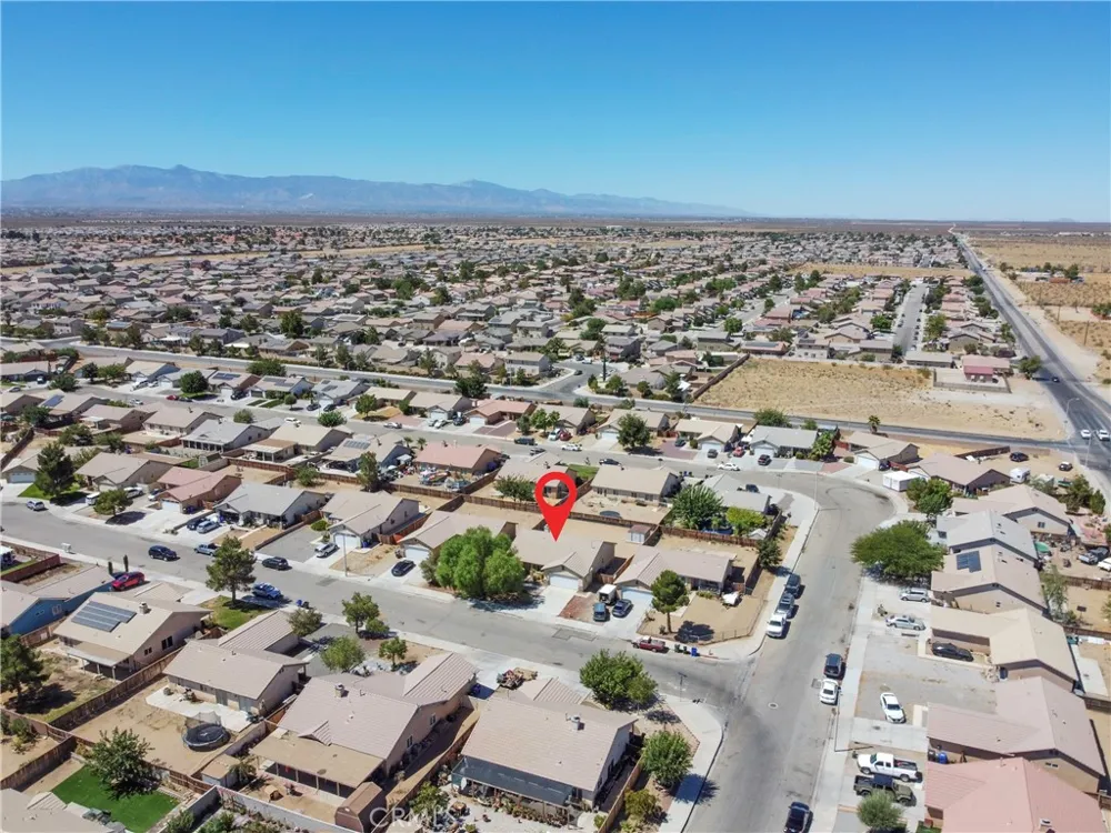 15256 Ellery Adelanto, CA 92301