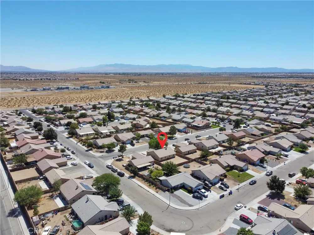 15256 Ellery Adelanto, CA 92301