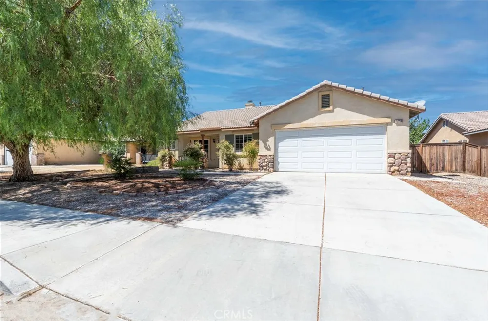15256 Ellery Adelanto, CA 92301