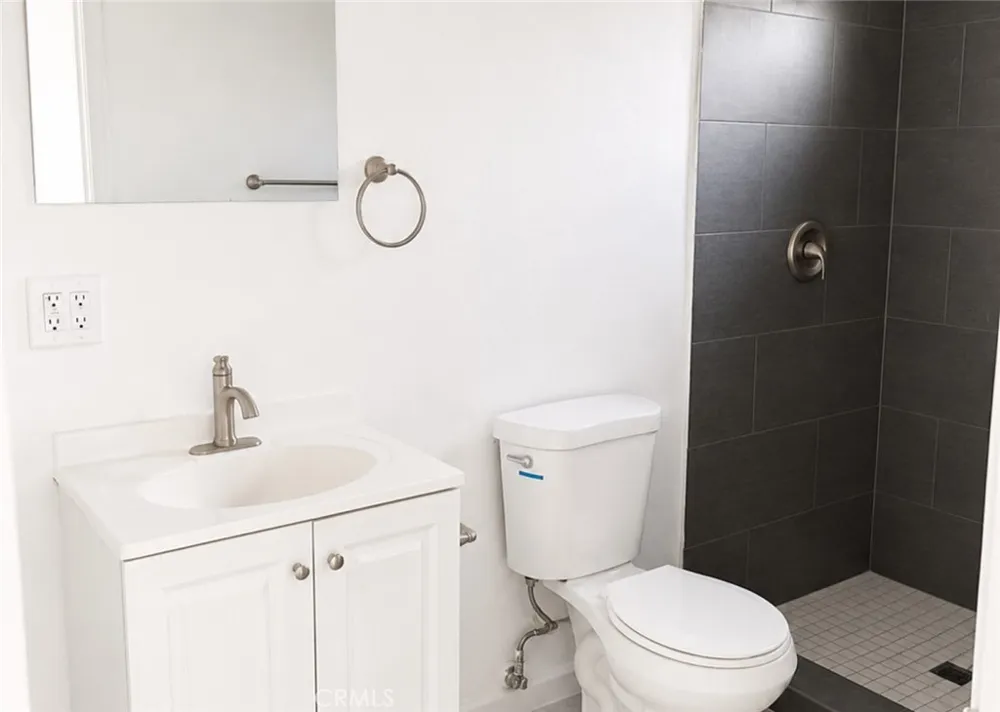 11848 Chadron Pacoima, CA 91331