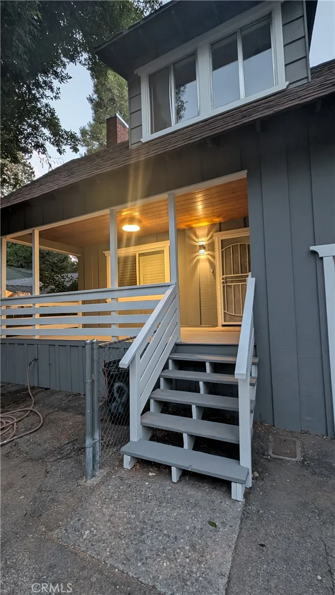 23855 Straight Crestline, CA 92325