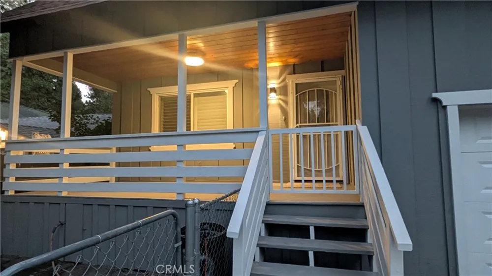 23855 Straight Crestline, CA 92325