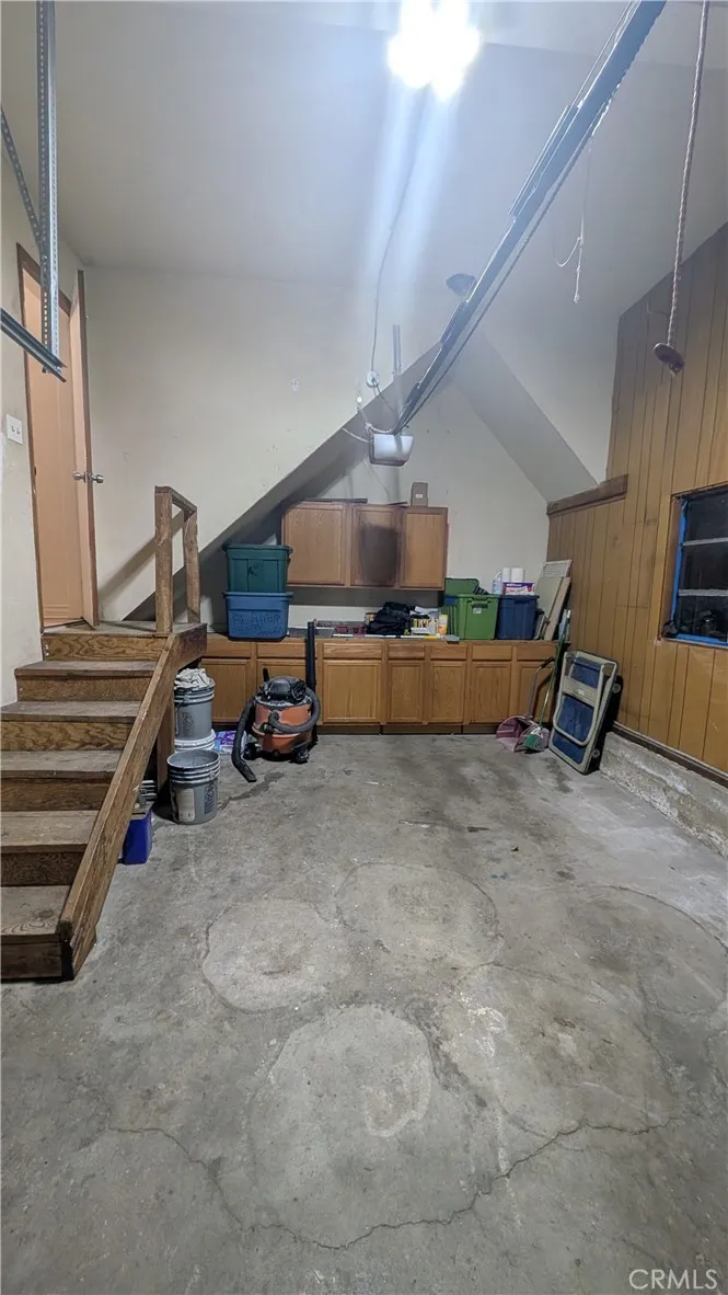 23855 Straight Crestline, CA 92325