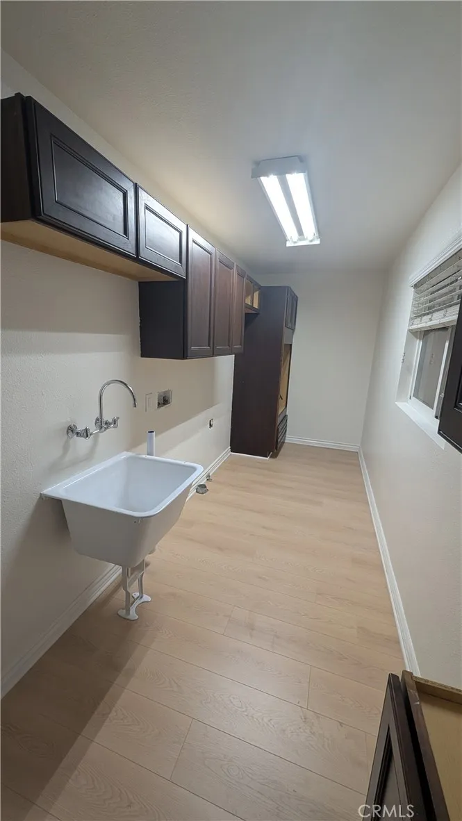 23855 Straight Crestline, CA 92325