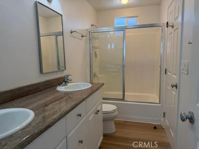 165 E Wilson Costa Mesa, CA 92627