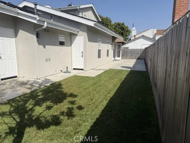 165 E Wilson Costa Mesa, CA 92627