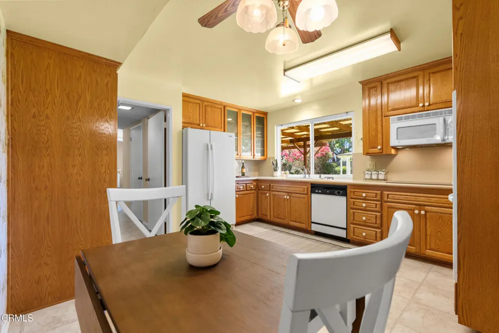 207 Gorrion Avenue Ventura, CA 93004