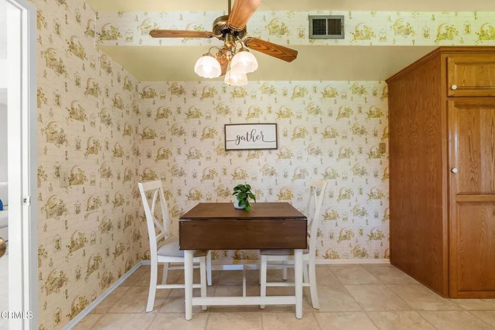 207 Gorrion Avenue Ventura, CA 93004