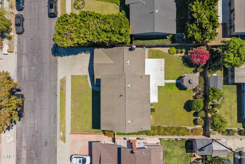 207 Gorrion Avenue Ventura, CA 93004