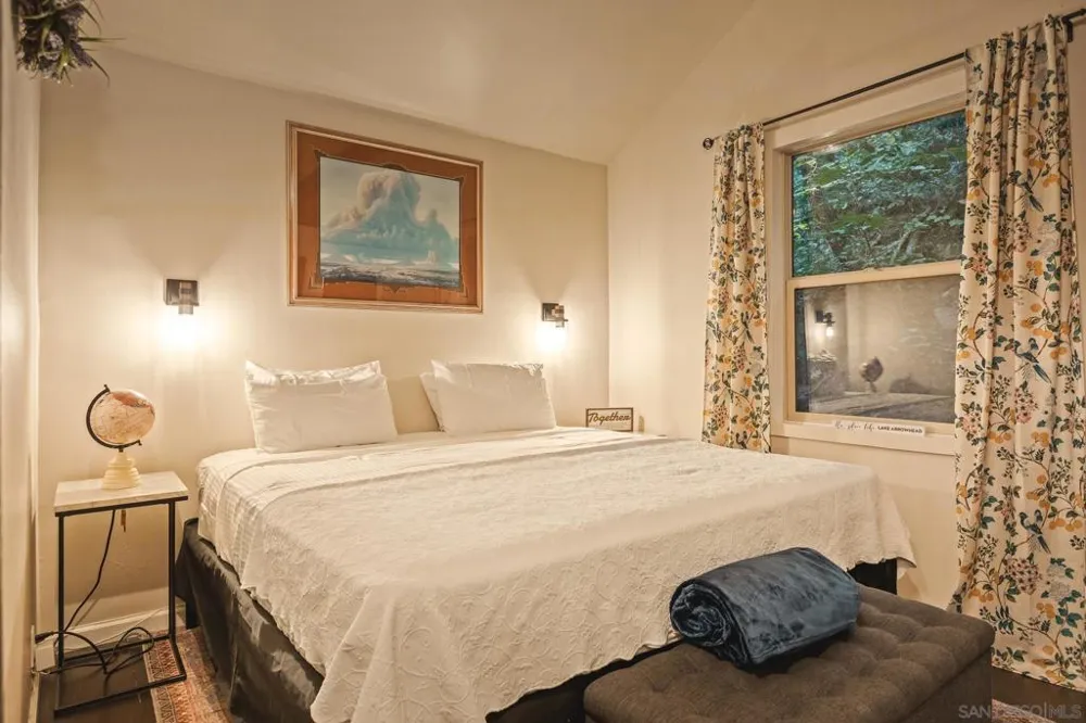 625 Cottage Grove Rd Lake Arrowhead, CA 92352