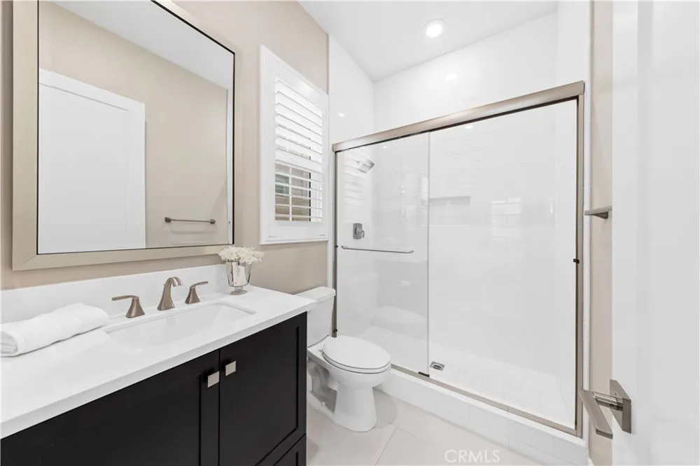 91 Pelican Irvine, CA 92618