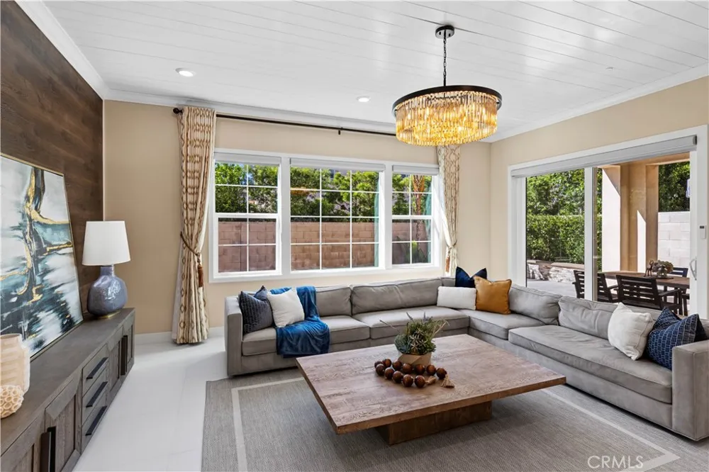 91 Pelican Irvine, CA 92618