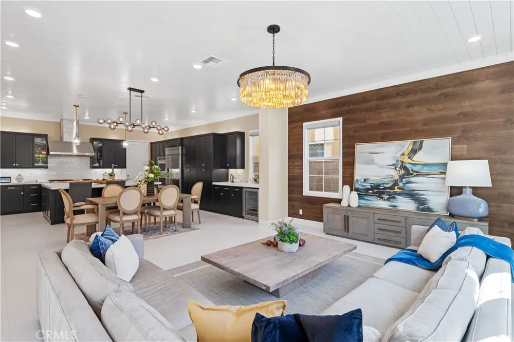 91 Pelican Irvine, CA 92618