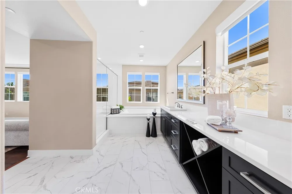 91 Pelican Irvine, CA 92618