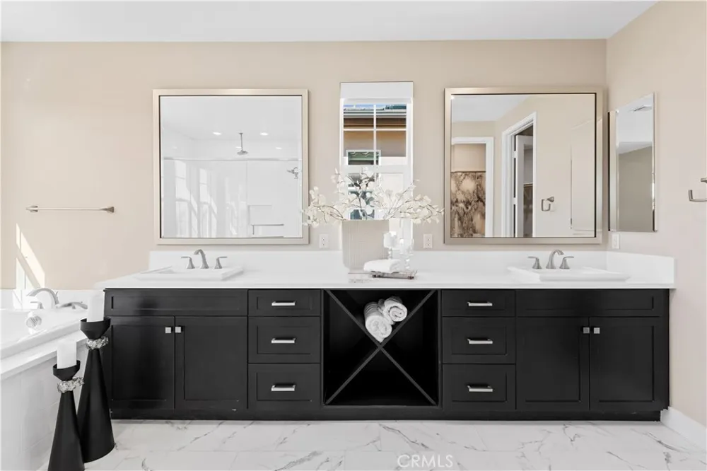91 Pelican Irvine, CA 92618