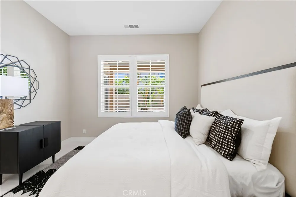 91 Pelican Irvine, CA 92618